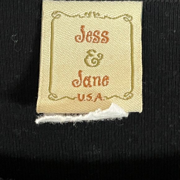 Jess & Jane T-Shirt Top 1X Cat Sketch Stretch Black White Artsy Eclectic Casual - Picture 3 of 7